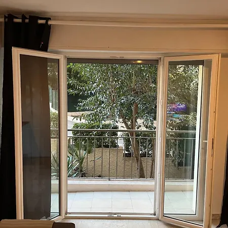 Coquet 10 Min De Cannes * ル·カネ