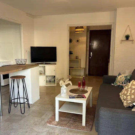 Coquet 10 Min De Cannes * لو كانيت