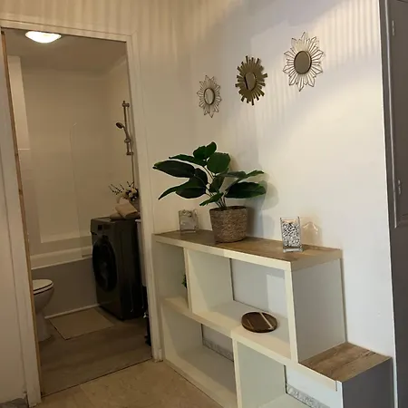 Coquet 10 Min De Cannes شقة لو كانيت